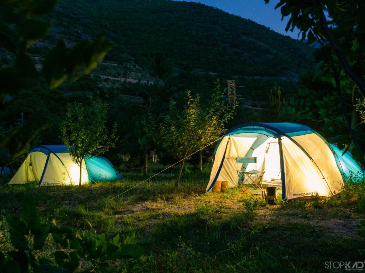 Camp'In Goris Hotel Exterior foto